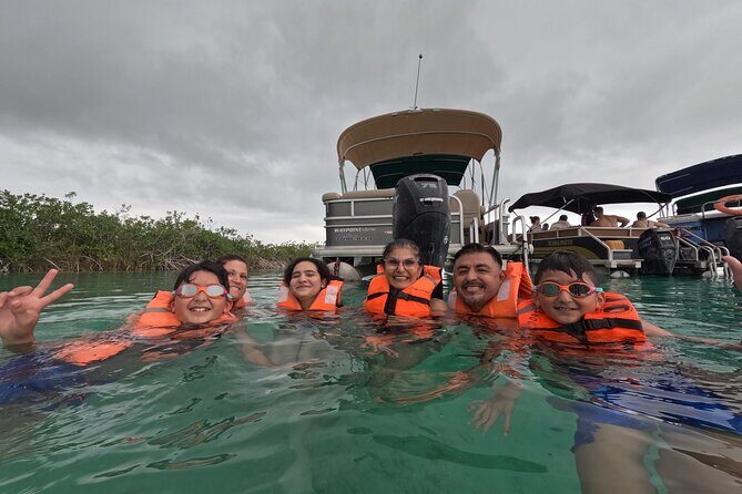 Pontoon Tour of the Seven Colors Lagoon in Bacalar - Why This Tour Works