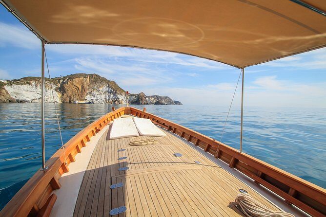 Ponza, boat trip on board the Zannone 1954 - Frequently Asked Questions