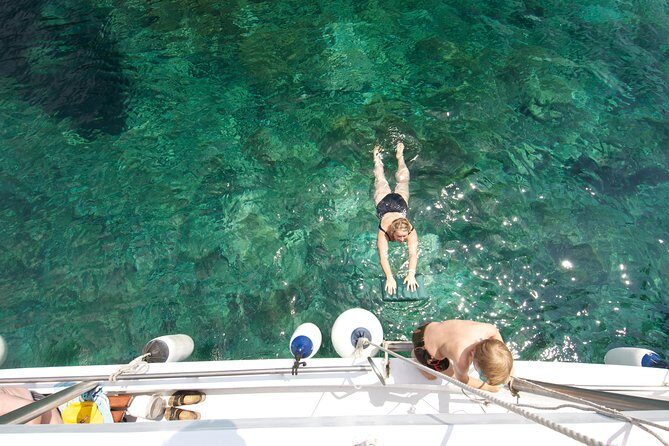 Ponza Island 5 hr Boat Excursion with Swimming Stops and Lunch - Key Points