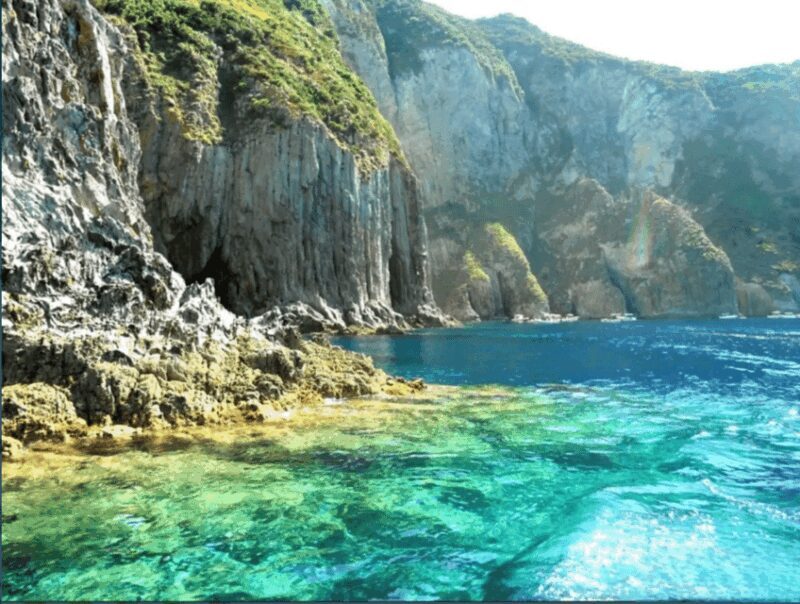 Ponza/Palmarola boat tour with lunch on board - Detailed Itinerary Breakdown