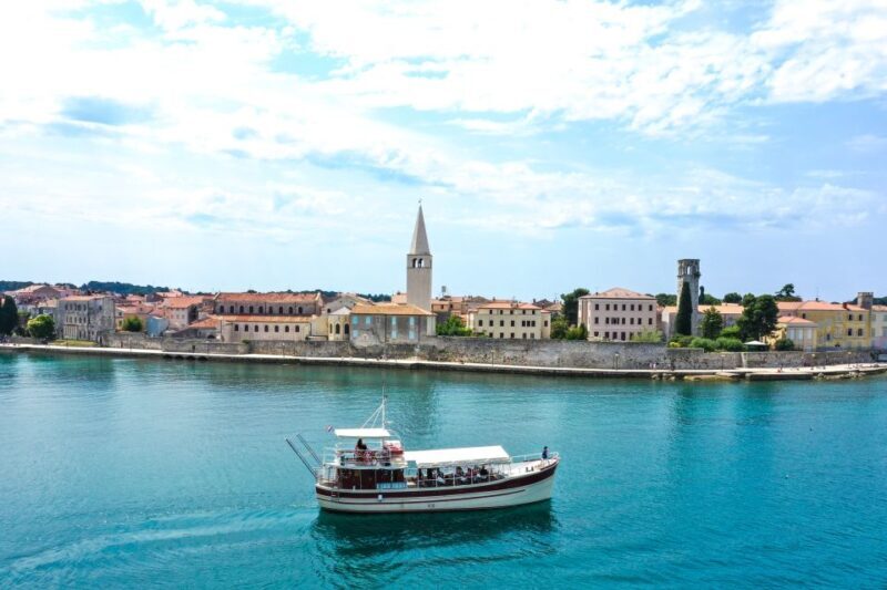 Pore: Dolphin Spotting Cruise with Included Drinks - The Experience: What to Expect on the Dolphin Spotting Cruise