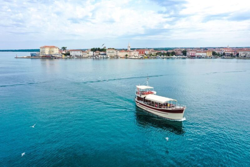 Pore: Dolphin Spotting Cruise with Included Drinks - FAQ
