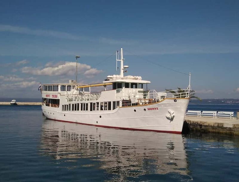 Pore: Sunset Dolphin Safari Cruise with Drinks - Practical Details