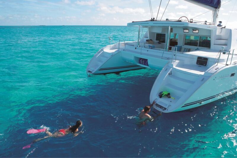 Port Douglas: Low Isles Afternoon Cruise on Luxury Catamaran - Food, Beverages, and Relaxation