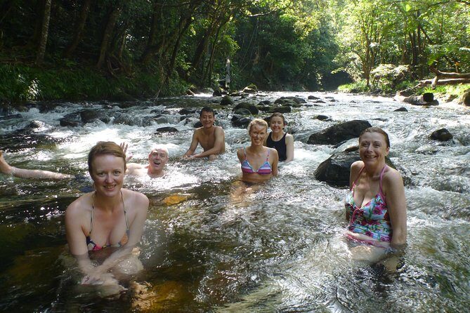 Port Douglas to Palm Cove ONE WAY Private Transfer 6 Pax - Frequently Asked Questions