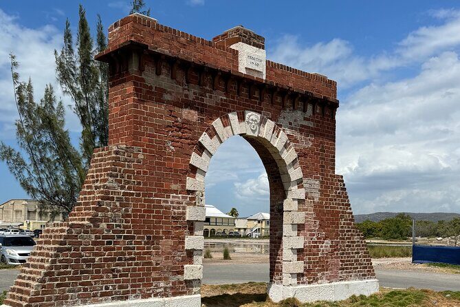 Port Royal (UNESCO World Heritage site)and Downtown Kingston Tour - A Detailed Look at the Tour