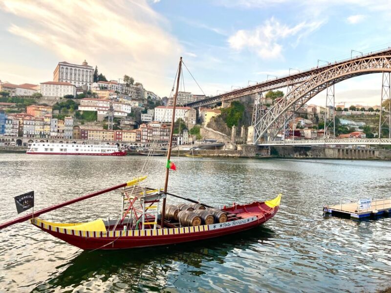 Port wine & wine walking tour with culture - max 8 pax - The Sum Up