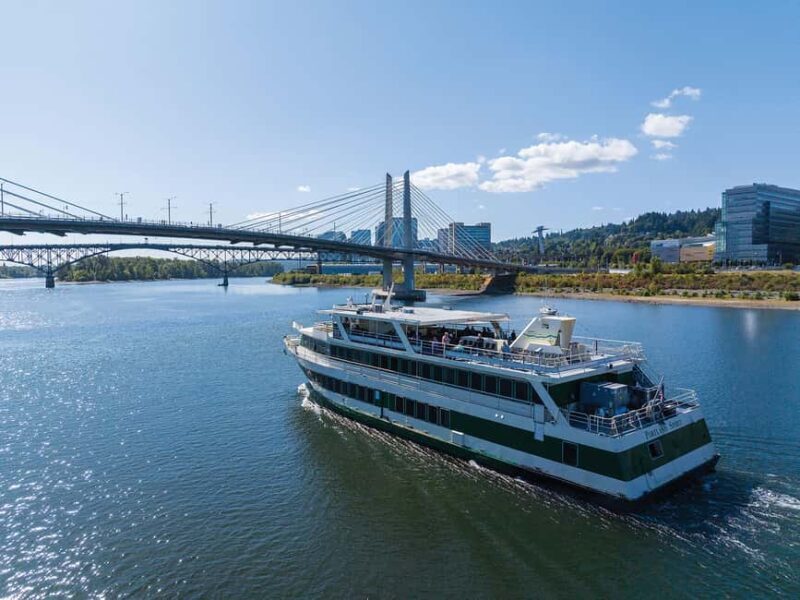 Portland: Brunch Cruise on Willamette River - Sights and Scenery: Portland’s Waterways from a New Perspective