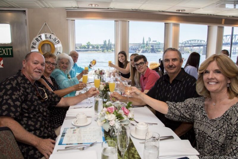 Portland: Brunch Cruise on Willamette River - Accessibility and Practical Details