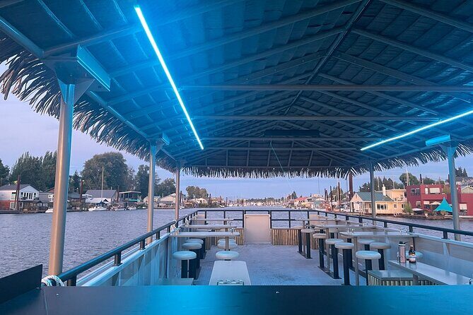 Portland City Lights and Tiki Nights 1 Hour River Cruise - Final Thoughts