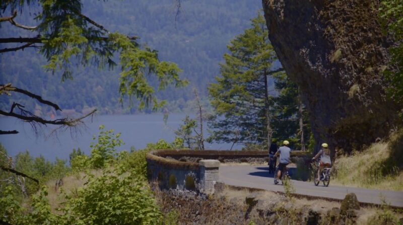 Portland: E-Bike Tour at Multnomah Falls - Price and Value