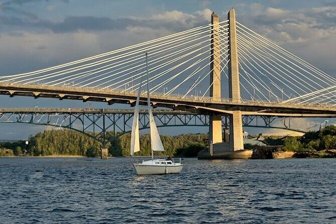 Portland's Ultimate 12 Historic Bridges' Scenic Boat Tour - Portlands Ultimate 12 Historic Bridges Scenic Boat Tour: An In-Depth Look