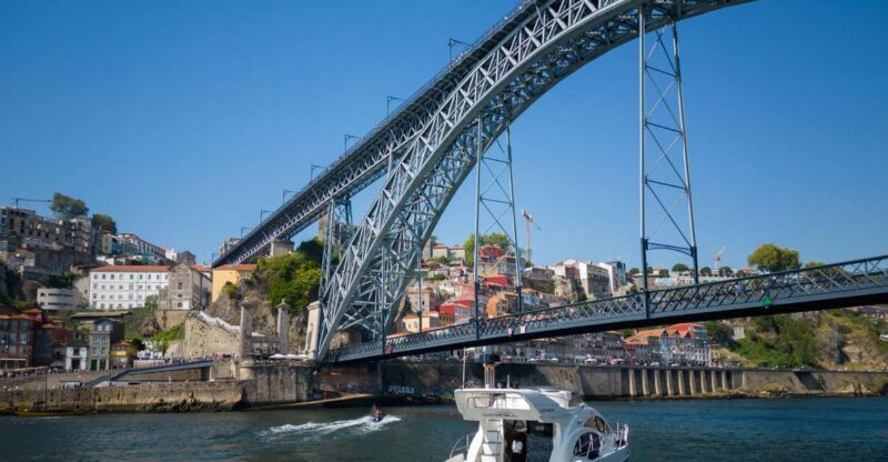 Porto: 6 Bridges Port Wine River Cruise with 4 Tastings - A Detailed Look at the Porto River Cruise Experience