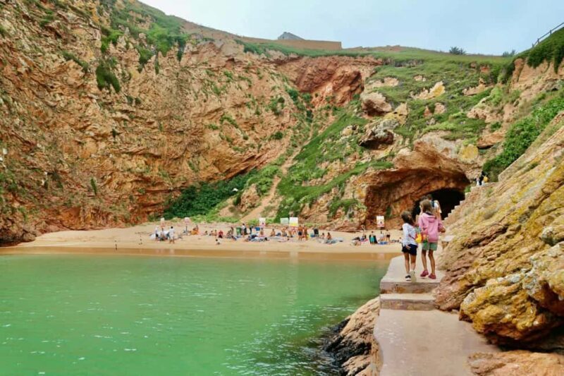 Porto: Berlengas Islands, Óbidos Castle and Peniche Day Trip - Practical Details: What to Expect and What to Bring