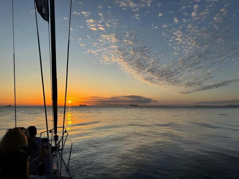 Porto: Best Exclusive Charming Sailboat Sunset - Sunset Magic and Exclusive Comfort