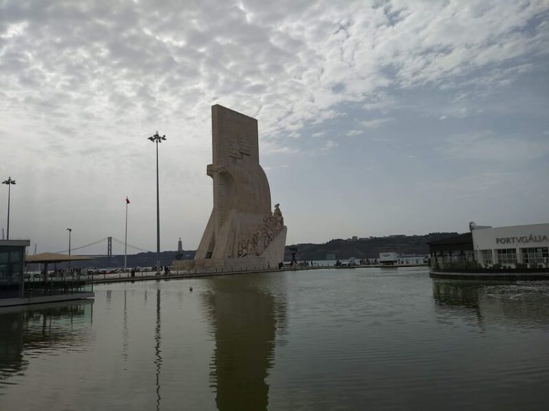 Porto - Braga - Guimarães - Porto Private Tour Half Day - The Sum Up