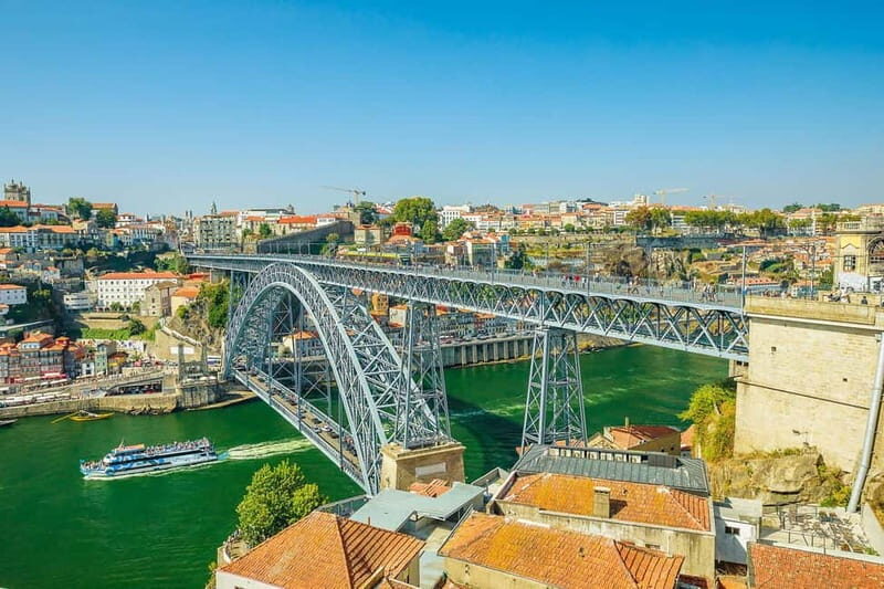 Porto: Bus Ride to Régua and Boat Ride to Porto - Key Points