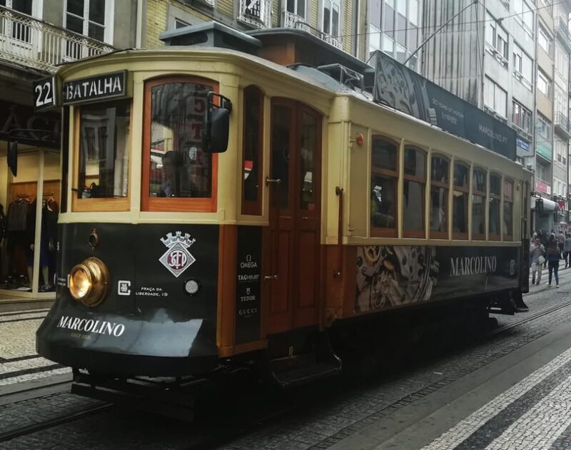 Porto by Foot: Discover the City's Soul - Summary of the Value