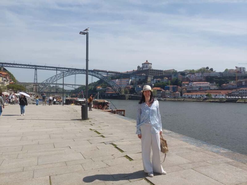 Porto: City Center Tour by Private Car - FAQ