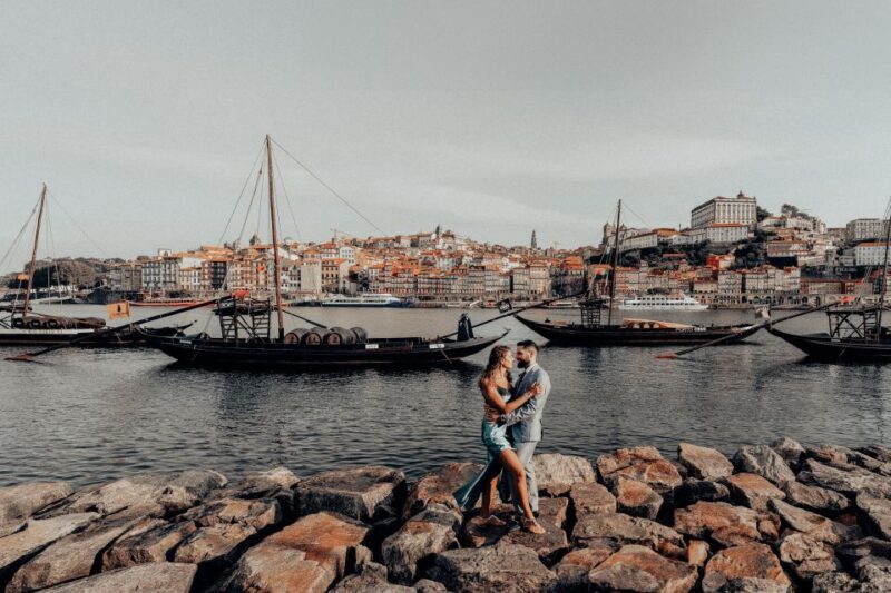 Porto: Couple Photo session in Foz Velha - Key Points