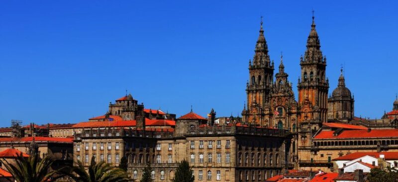 Porto: Day Trip to Santiago de Compostela - The Experience in Context: What Travelers Can Expect