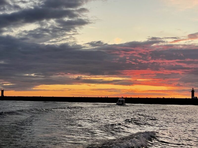 Porto: Douro private cruiser (only for you)6 bridges/sunset - The Sum Up: Who Is This Tour Best For?