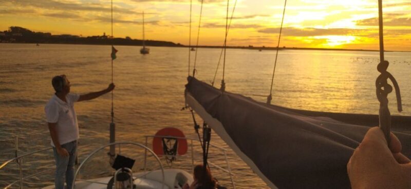 Porto Douro river boat tour or Amazing Sunset - Key Points