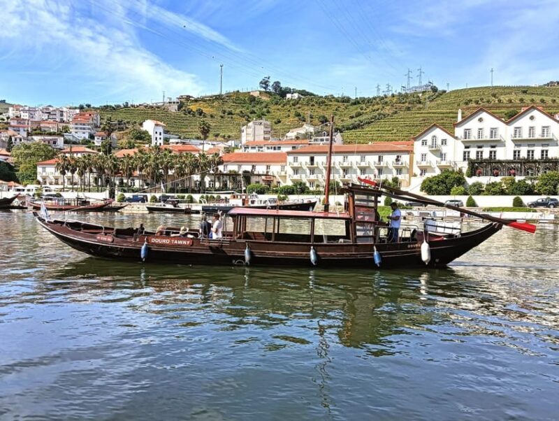 Porto: Douro Valley Tour with 2 Wineries, Lunch and Cruise - Porto: Douro Valley Tour with 2 Wineries, Lunch and Cruise