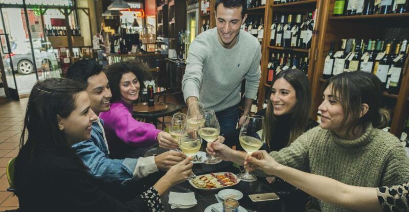 Porto: Evening Local Food Crawl with Drink Pairings - Why This Tour Works for You