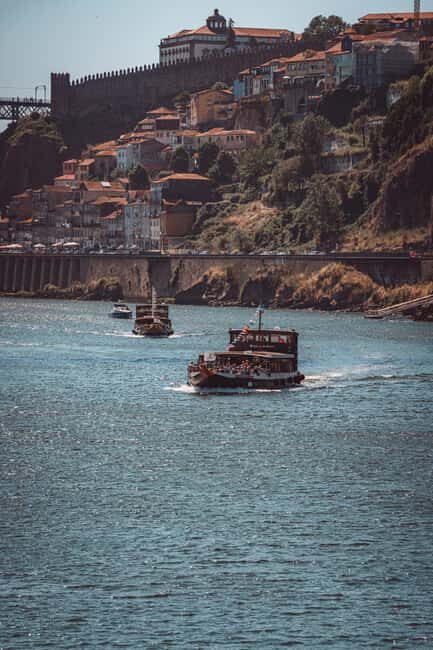 Porto: Explore 6 Iconic Bridges on an Authentic Rabelo Boat - Practical Details and Value