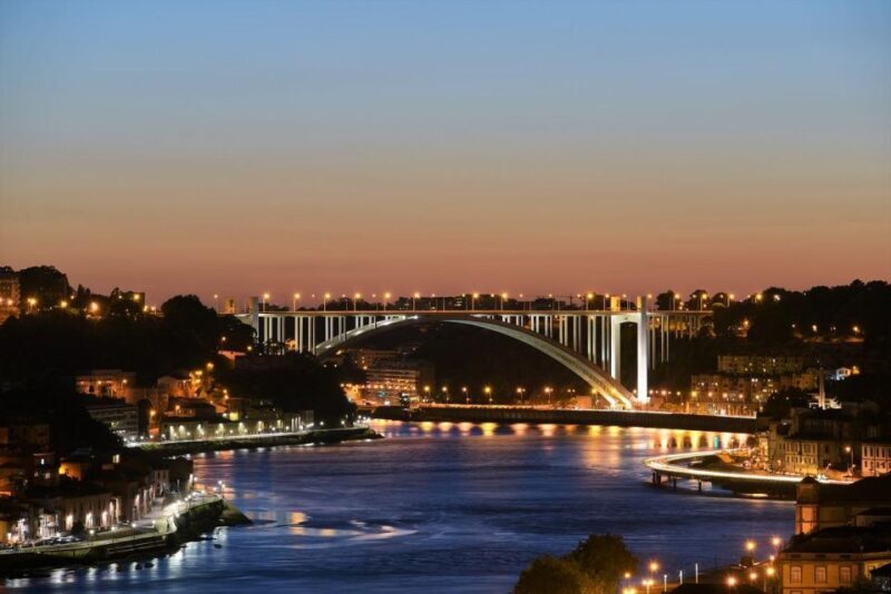 Porto Fado Night Show + Dinner - Who Should Consider This Tour?