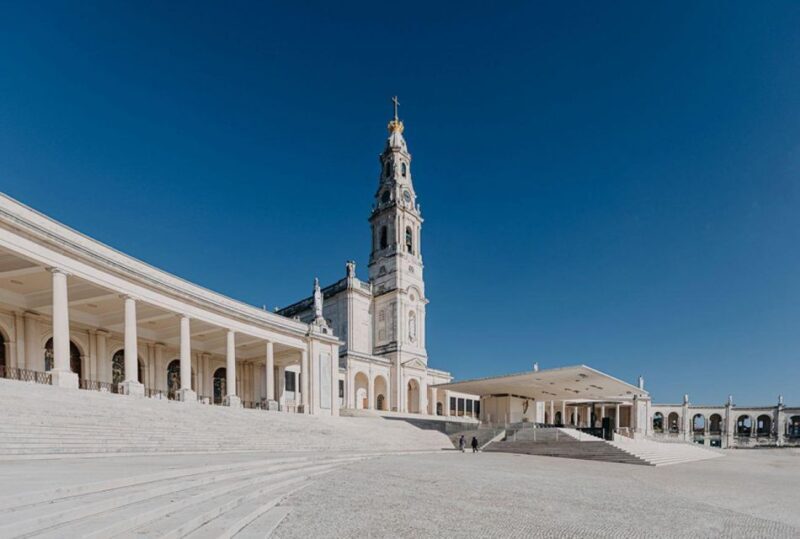 Porto: Fátima & Coimbra Private Tour - FAQs
