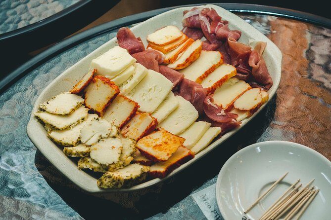 Porto Food & Local Drinks Evening Tour by Food Lover Tour - Who Will Enjoy This Tour?