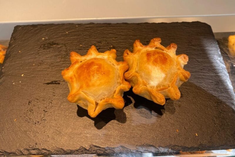 Porto Gourmet Private Food & Wine Tour with a Sommelière - Breaking Down the Itinerary