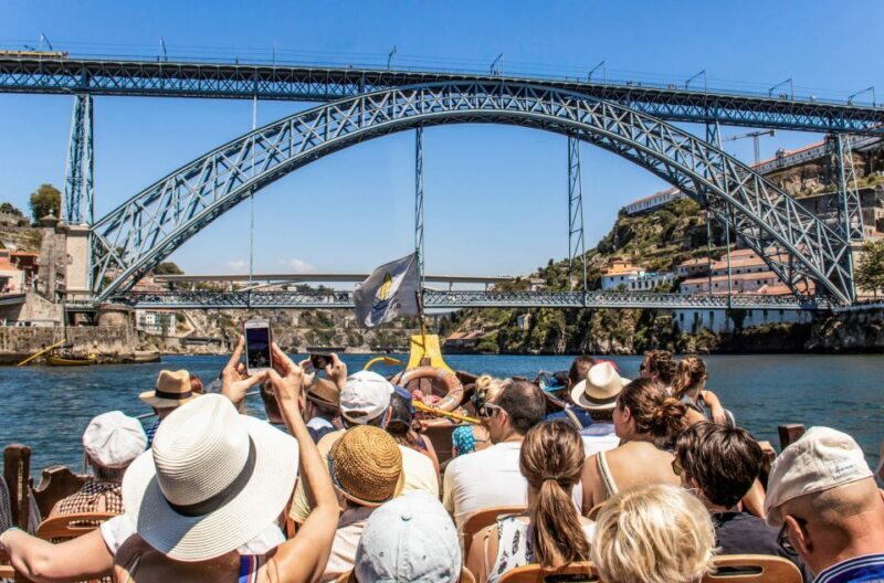 Porto: Guided Tour by Tuk-Tuk and Douro River Cruise - Who Should Consider This Tour?