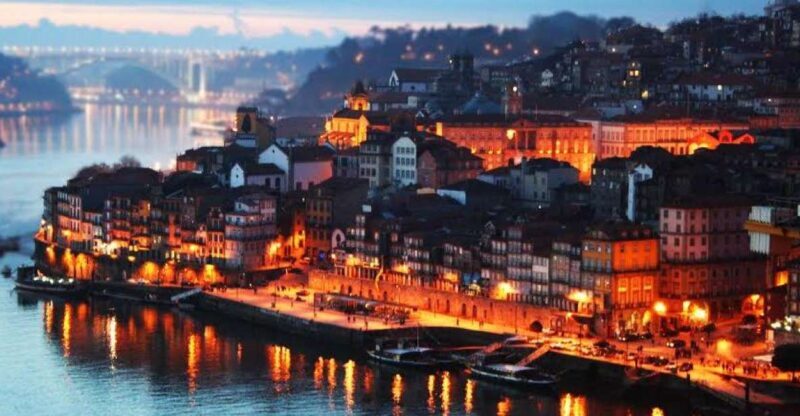 Porto: Half-Day Small Group City Tour with port wine tasting - FAQs