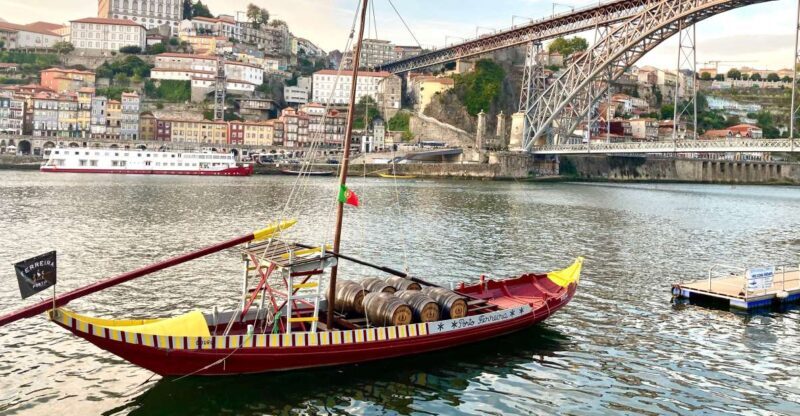 Porto: Highlights & hidden gems Walk - max 8 - Frequently Asked Questions