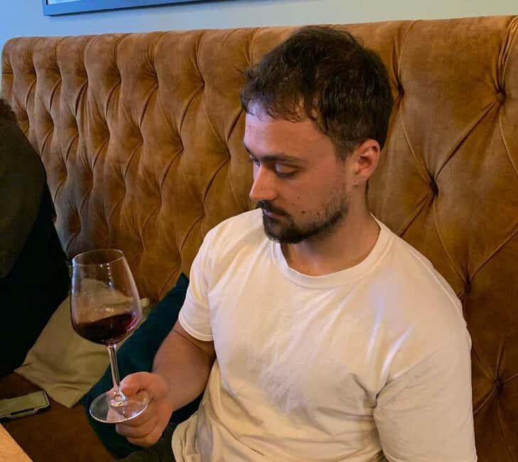Porto: Port Wine Tasting  1-Hour Masterclass with Sommelier - Who Should Consider This Tour?