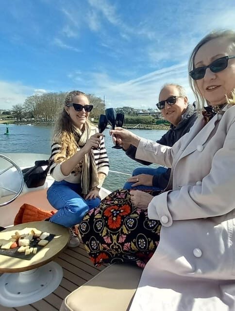 Porto: Private 6 Bridges Tour, welcome drink & sunset option - FAQ