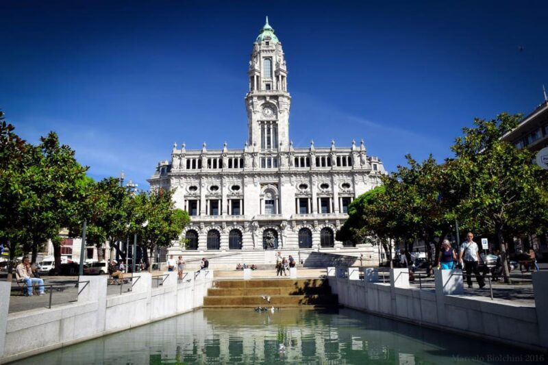 Porto: Private City Highlights Tour with Local Guide - Key Points