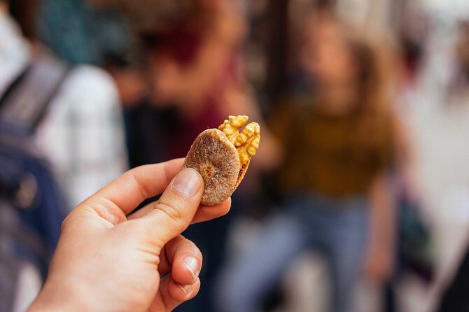 Porto Private Food and Drink Tasting Tour with Local - Practical Tips for Your Tour