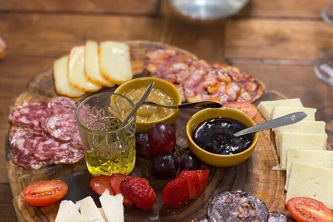 Porto Private Gourmet Food & Wine Historic Tour with a Sommelière - The Value of This Tour
