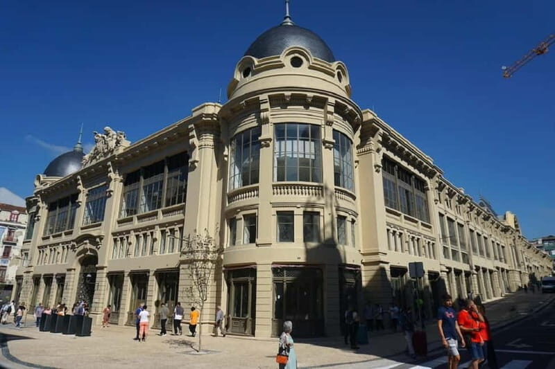 Porto: Private Historic Center Walking Tour with Degustation - Who Should Consider This Tour?