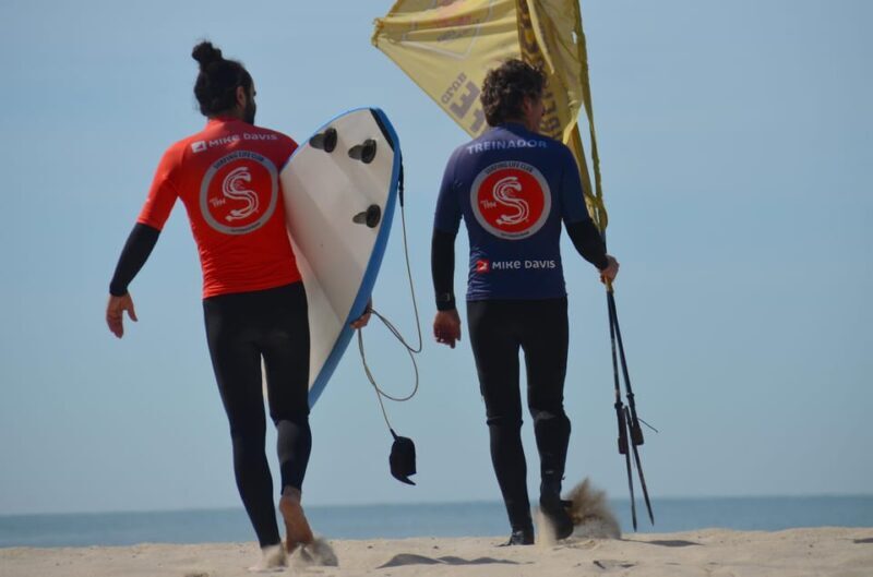PORTO: Private Surf Lesson with the First School in Porto - Key Points