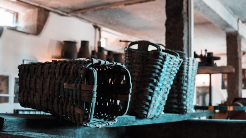 Porto: Private Tour Douro Valley/Winery SECXVIII /Boat/Lunch - Frequently Asked Questions