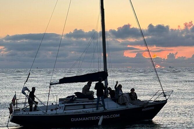 Porto: Private tour on vintage sailboat with sunset option - Who Would Enjoy This Tour Most?