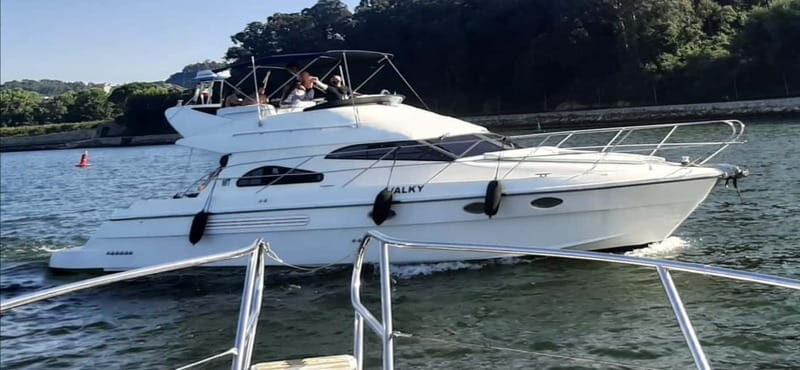 Porto: Private Yacht Tour on Douro River - up to 12 people - Authentic Traveler Insights