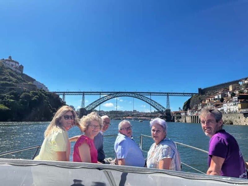 Porto: Private Yacht Tour with Wine, Snacks & 6 Bridges - FAQ