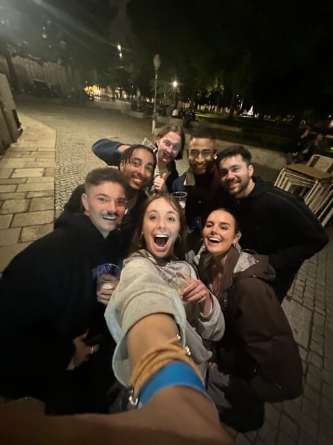 Porto Pubtravelers: Come crawl all the pubs in Porto! - Key Points