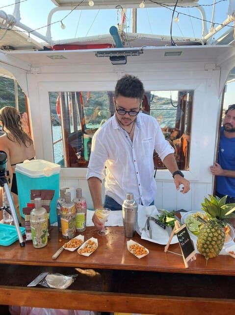 Porto Rafti: Athens Floating Bar Cruise - The Sum Up